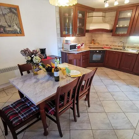 Apartman 4 Biba 22 Pax Crikvenica